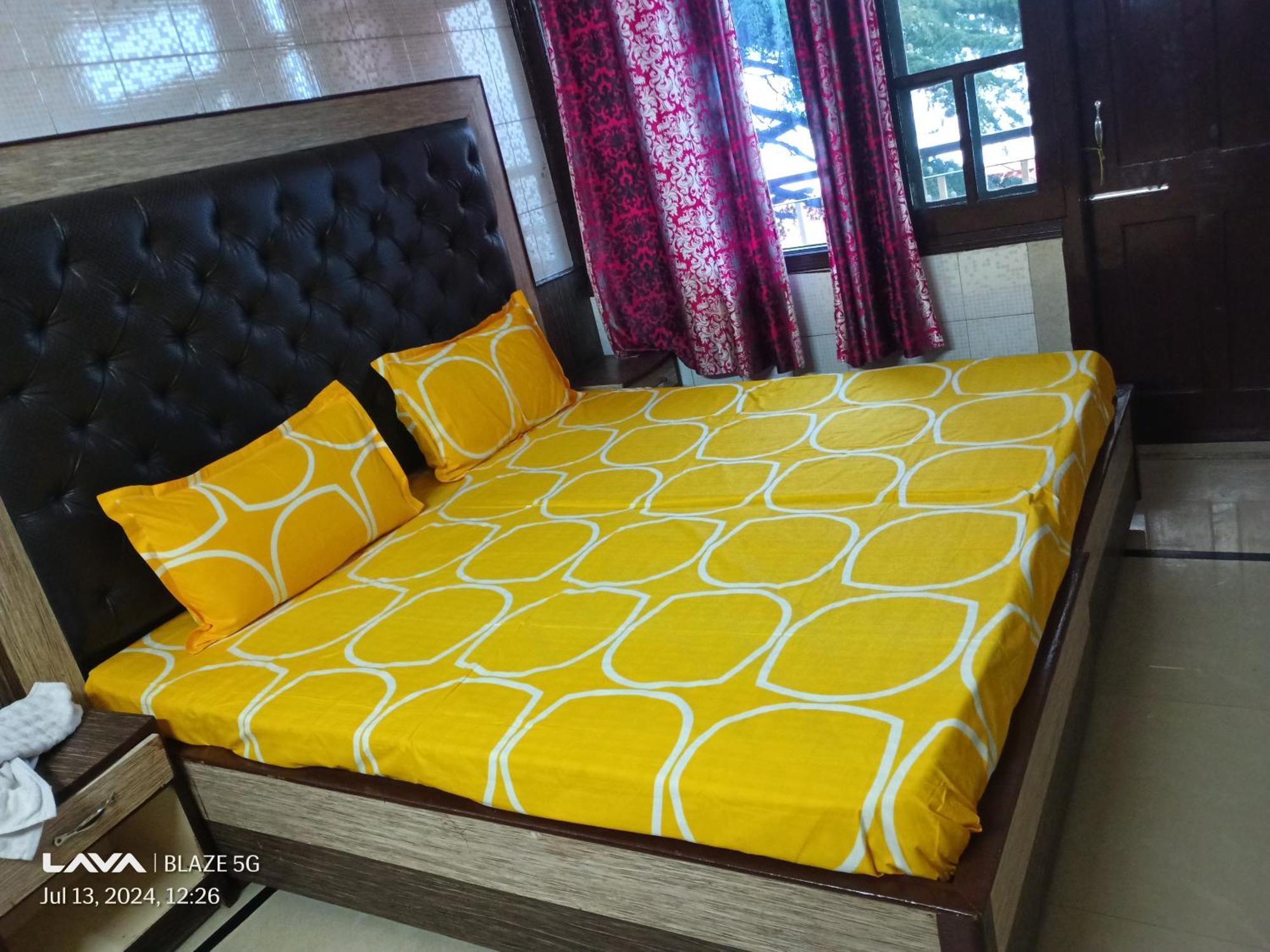 Krishna Holiday Guest House Block II Dharamshala Luaran gambar