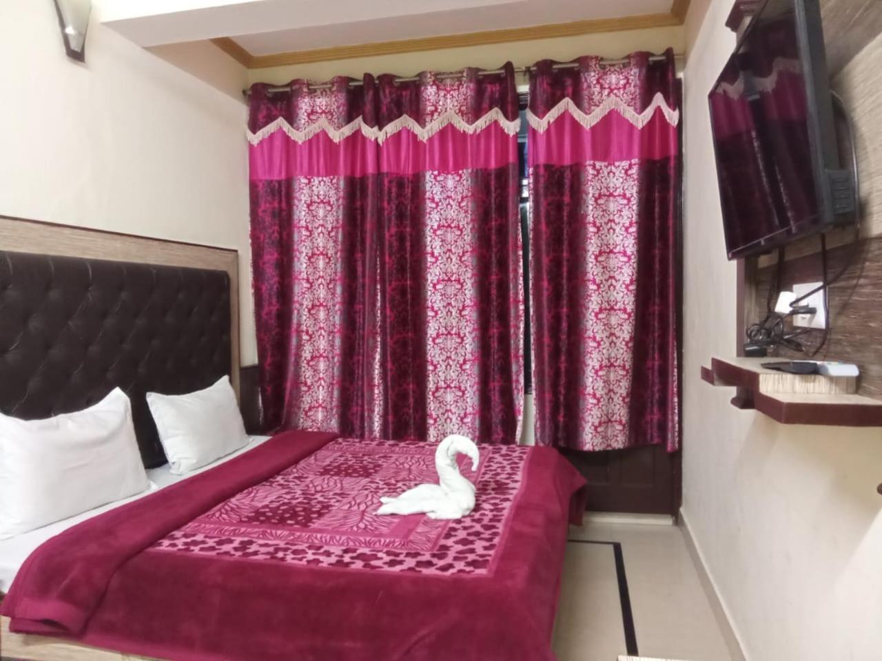Krishna Holiday Guest House Block II Dharamshala Luaran gambar